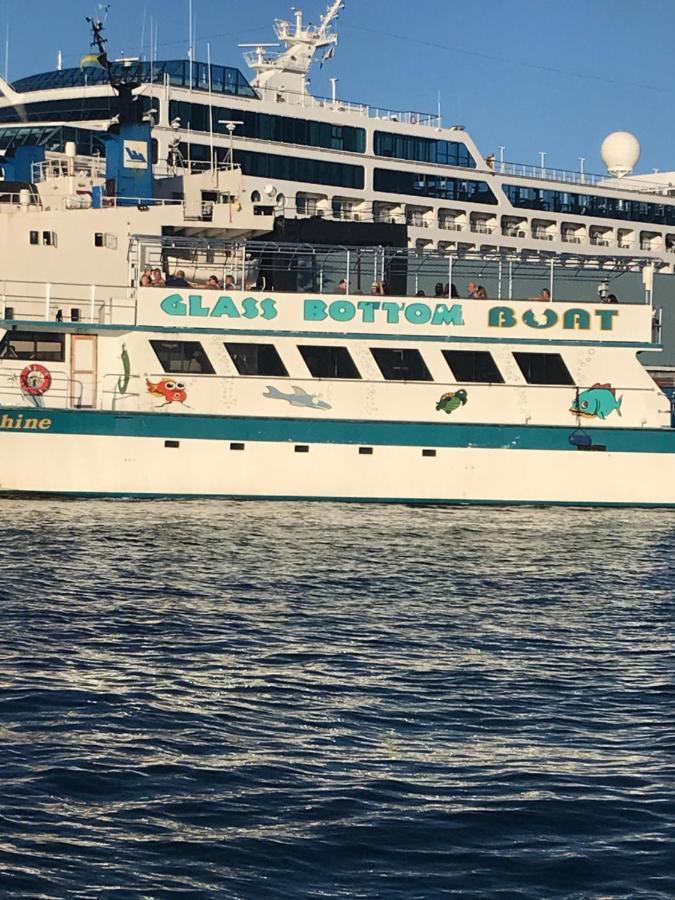 Coral Breeze * Nassau